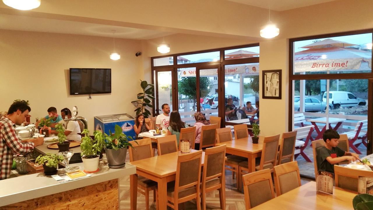 Family Hotel Haruni Ksamil Exterior foto